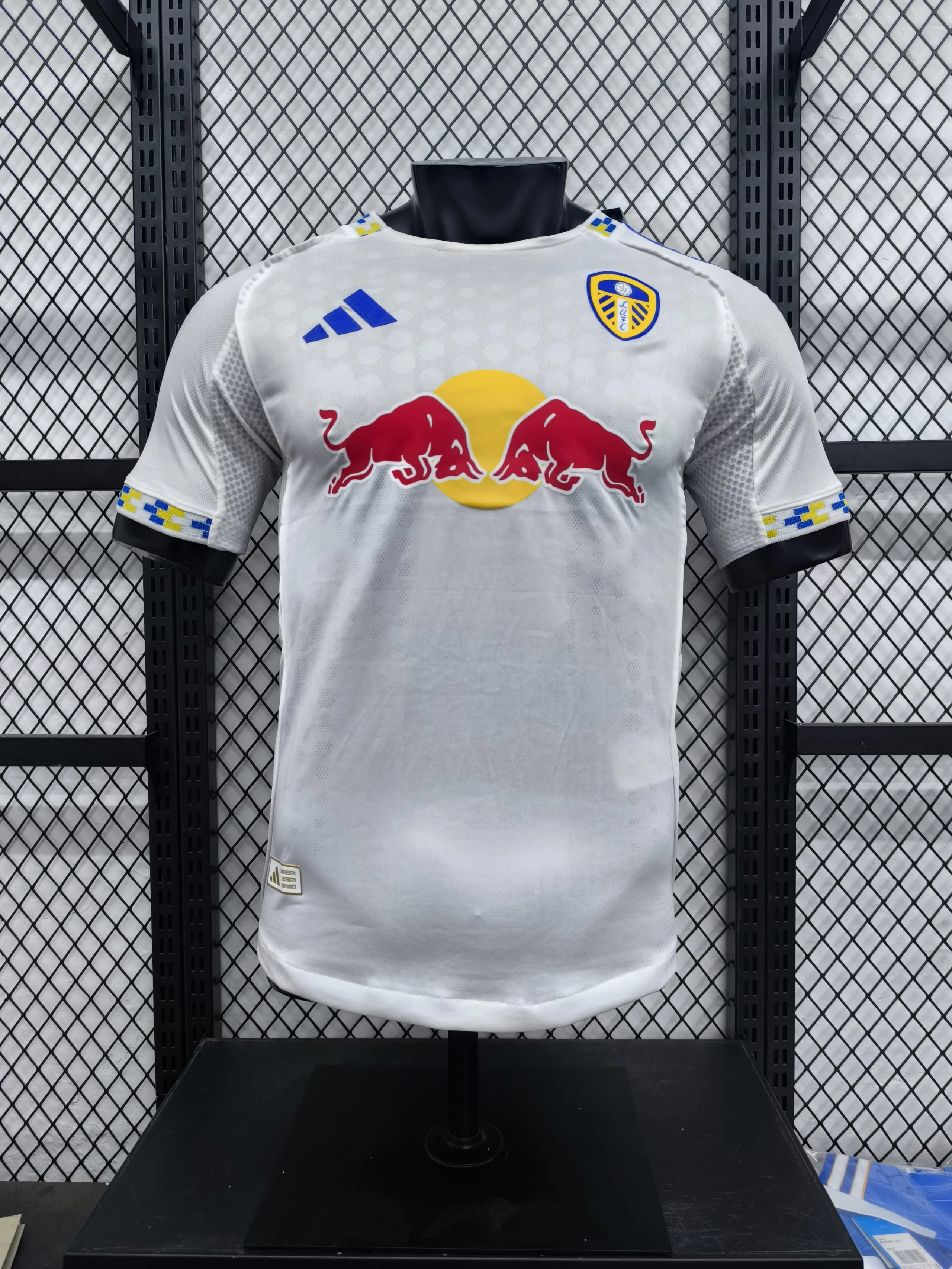 25/26 Leeds United Home Player Version Jersey