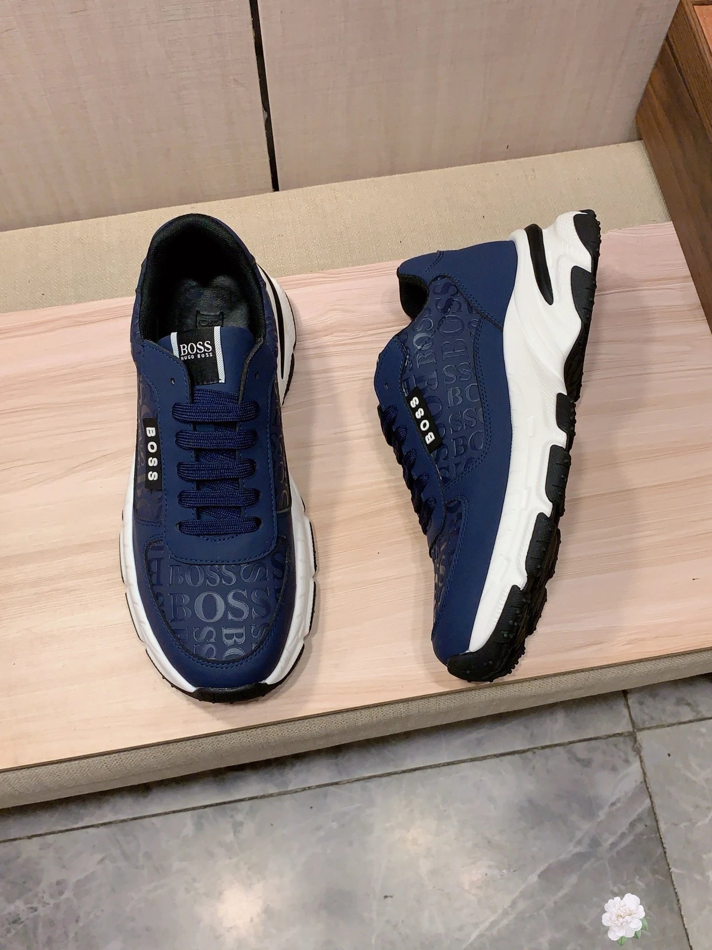 Hugo Boss Logo Runner Sneaker Navy White