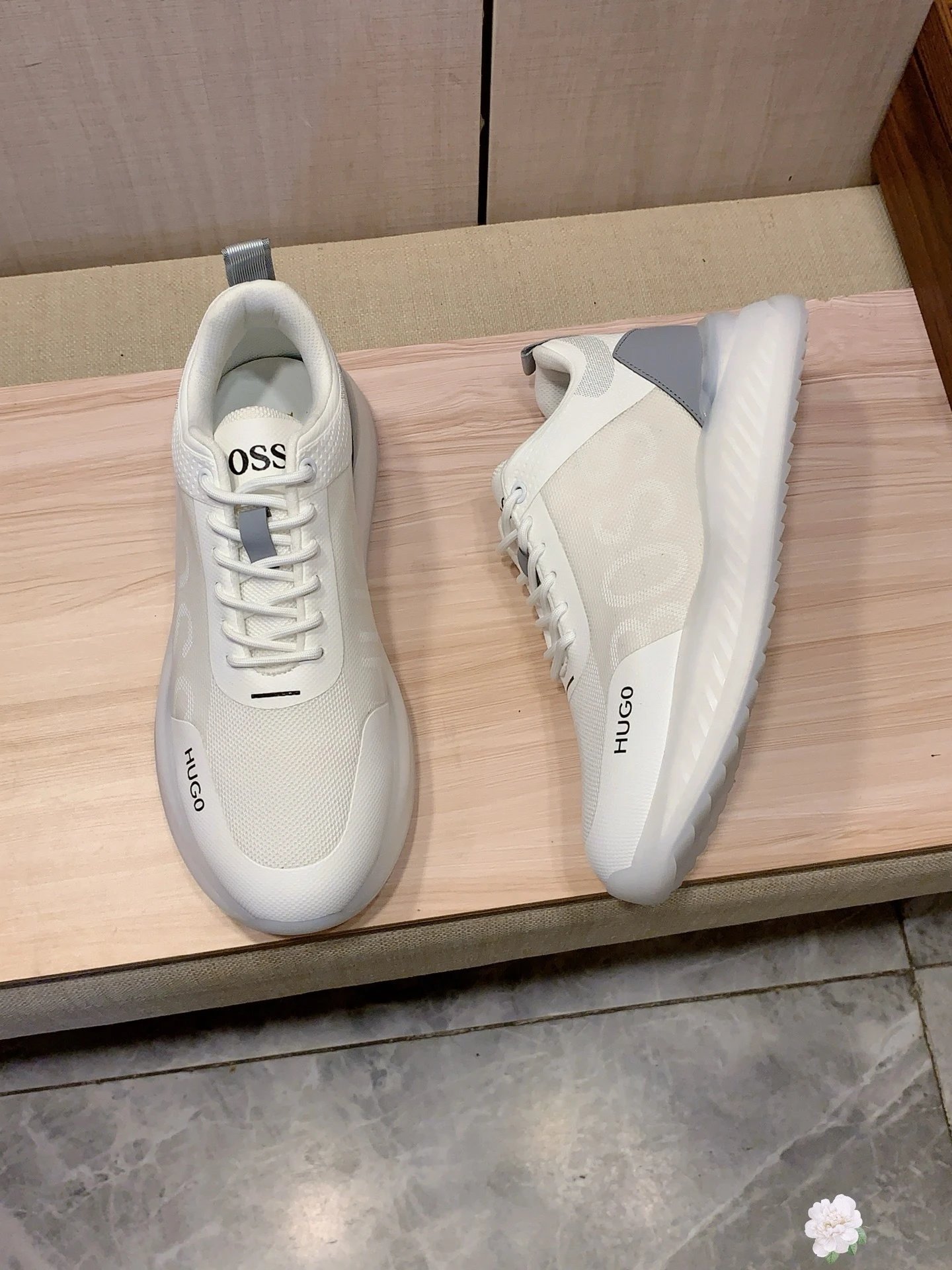 Hugo Boss Mesh Runner Sneaker White Grey