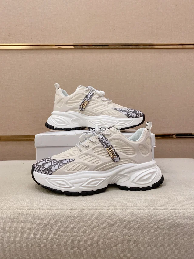 Dior Sneakers Monogram Canvas product detail image 3
