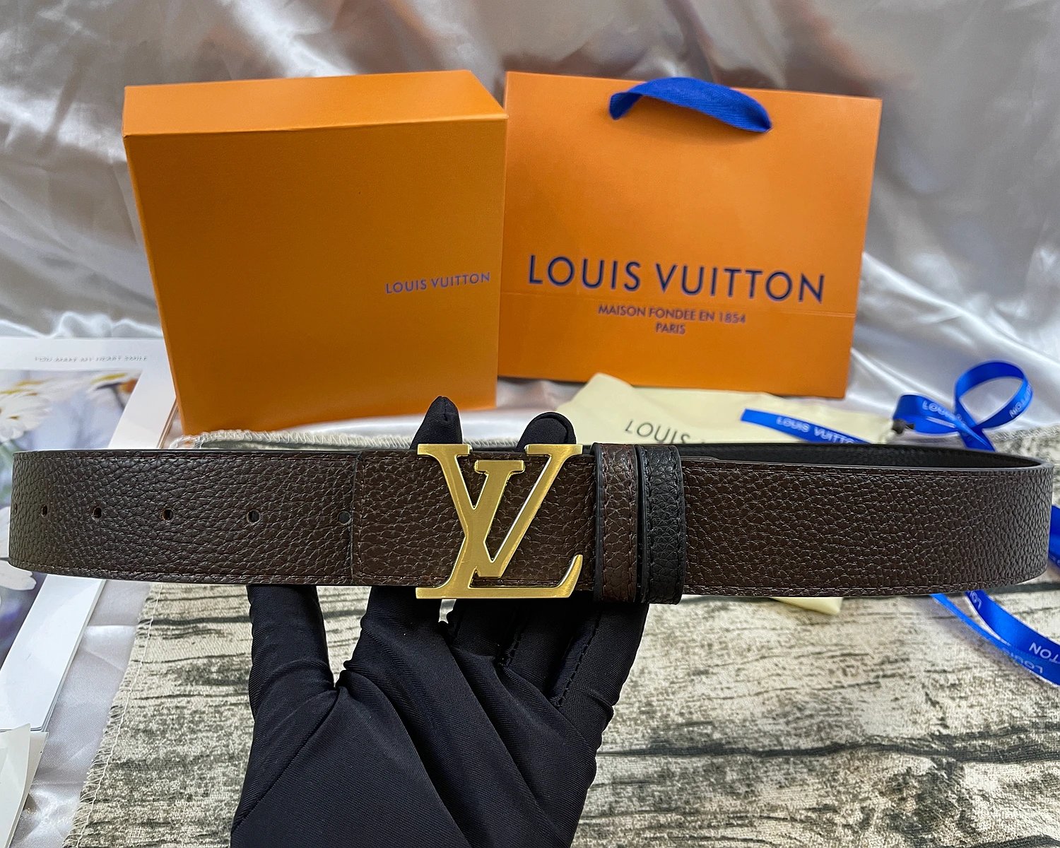 Louis Vuitton Initiales Reversible Belt Gold Buckle Dark Brown Black