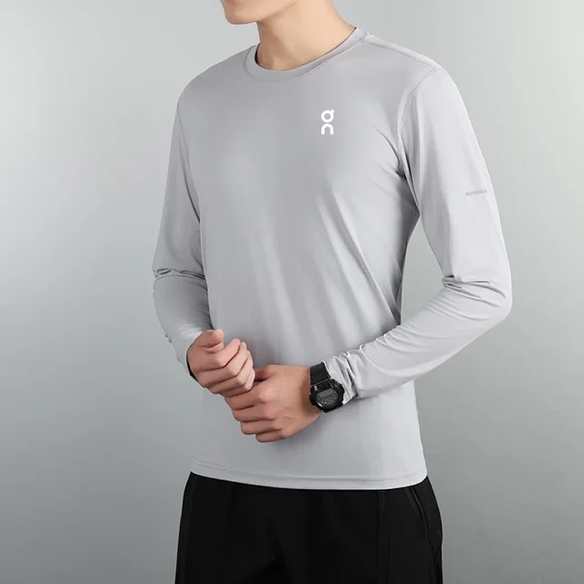 On Shirts Long-sleeve crew-neck performance shirt product detail image 2
