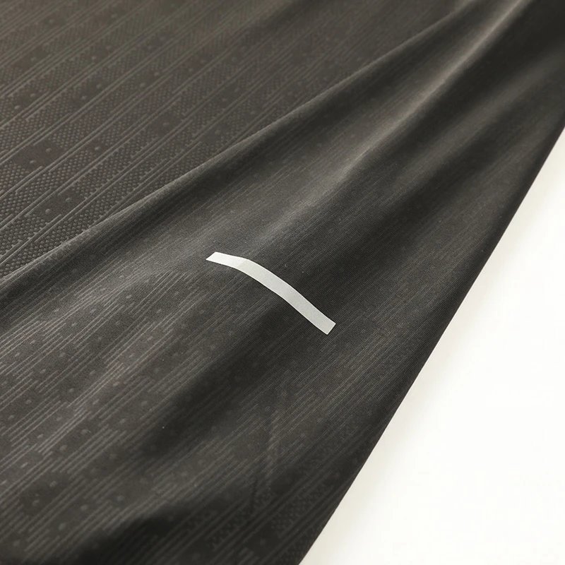 On Running Long Sleeve Base Layer Gray Top - 8