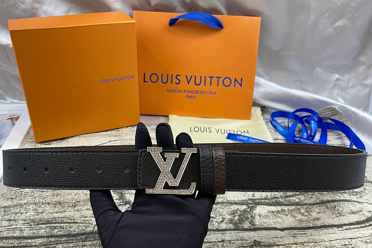 Louis Vuitton Initiales Reversible Belt Crystal Silver Buckle Black Brown