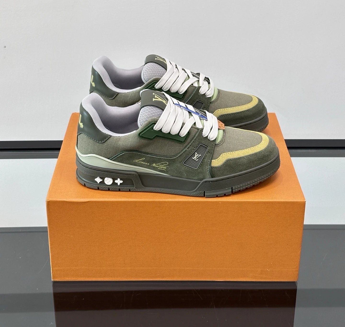 Louis Vuitton Trainer Suede Olive Yellow