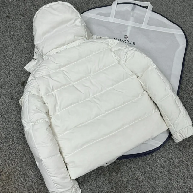 Moncler Down Jackets Short hooded puffer jacket with sleeve utility pocket product detail image 4