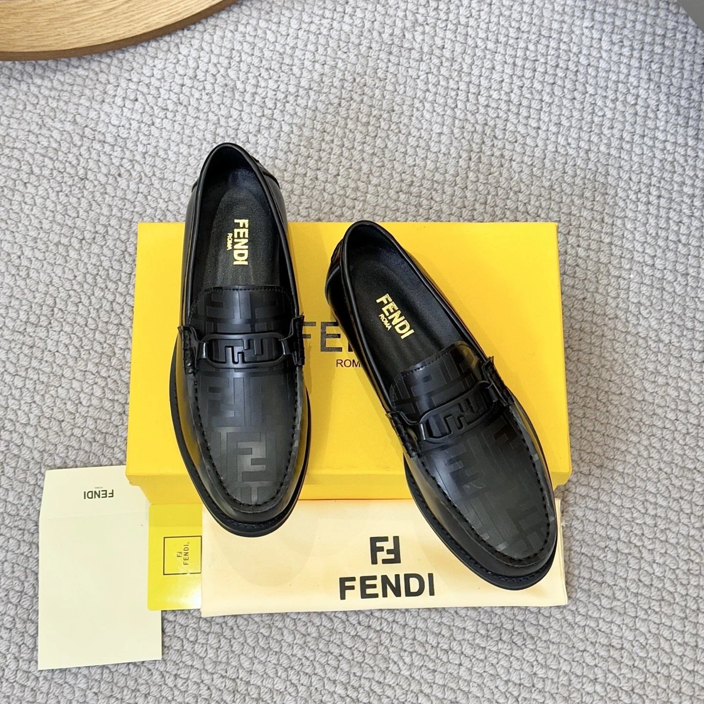 Gucci GG Supreme Court Chunky Sneaker Black White
