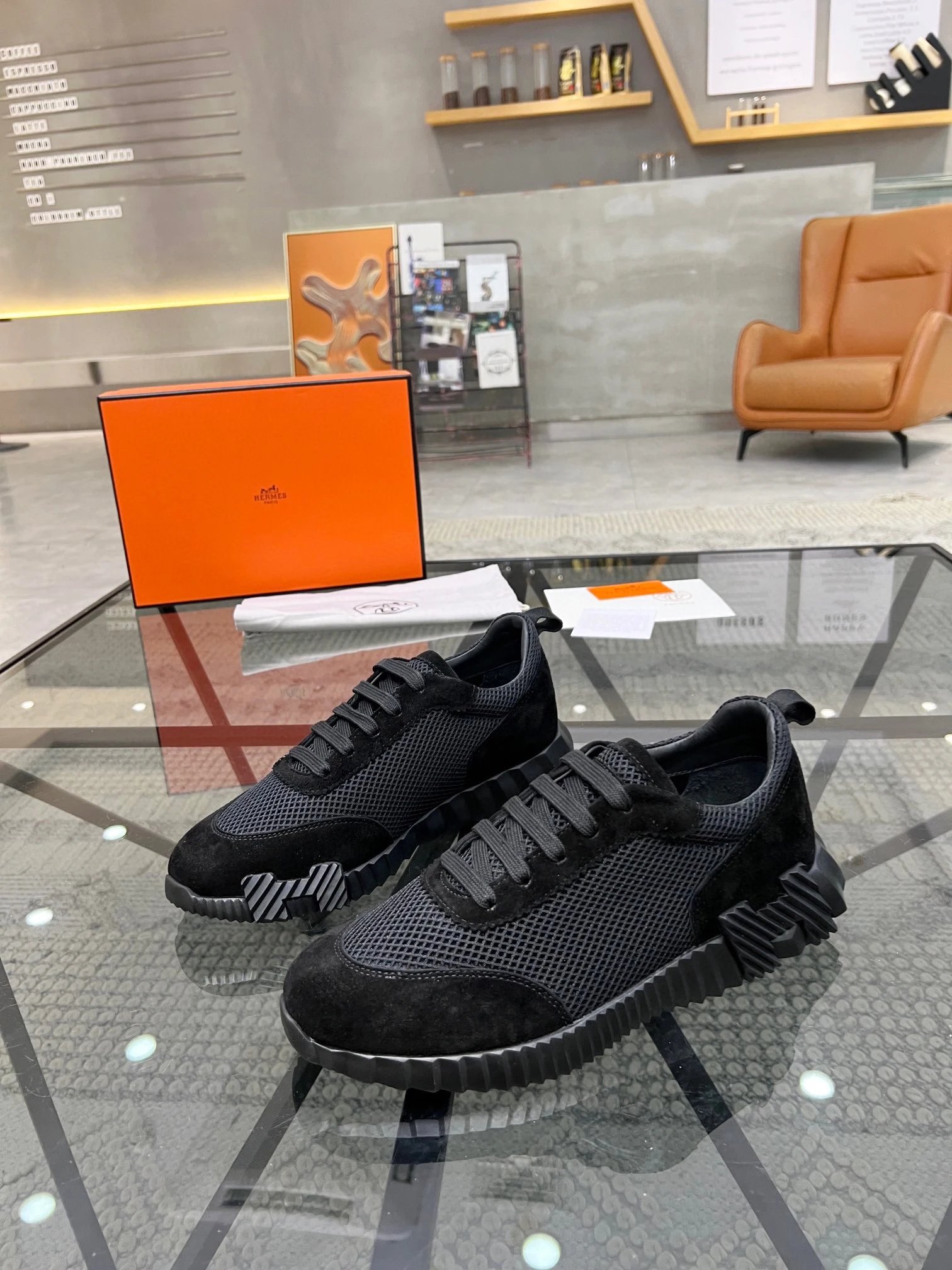 Hermès Sneakers [15 styles]