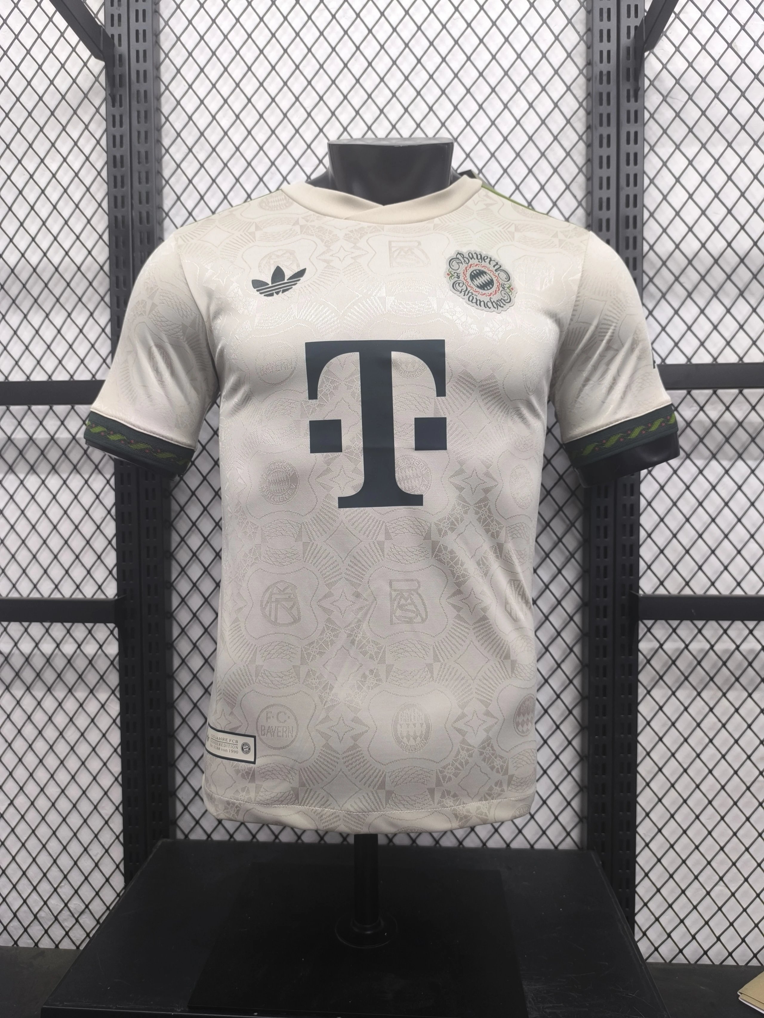 2526 Season Bayern Munich Oktoberfest Player Edition Jersey