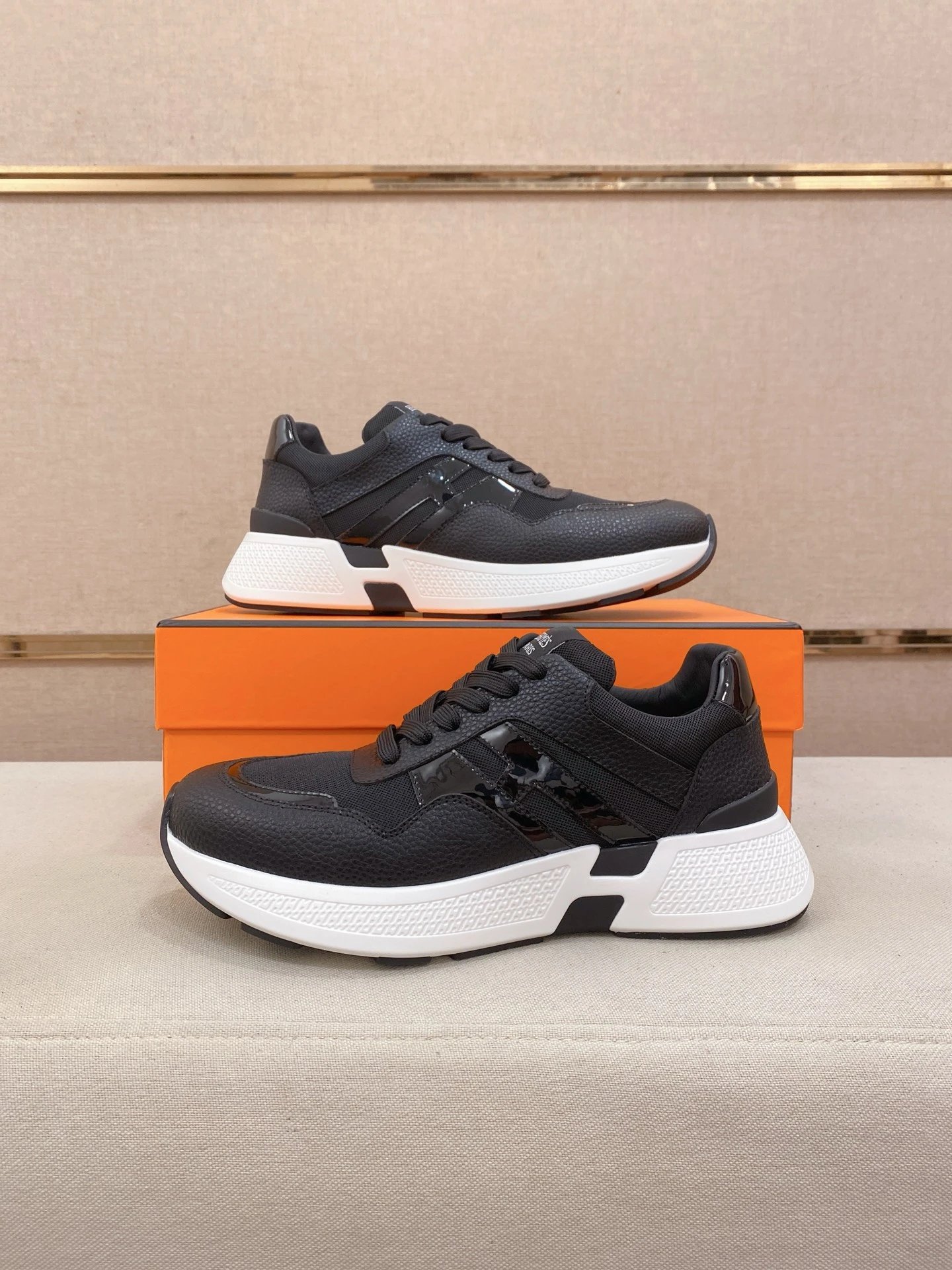 Nike SB Dunk Low Panda Pigeon Black White