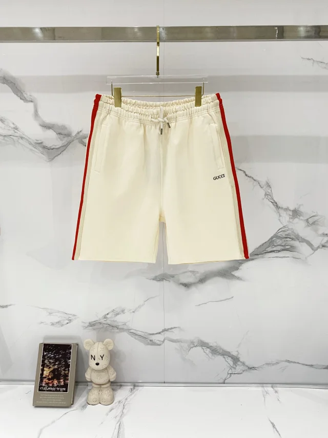 Gucci Shorts Drawstring side-stripe product detail image 2
