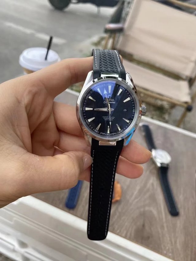 Omega Watch: seller detail photo 7