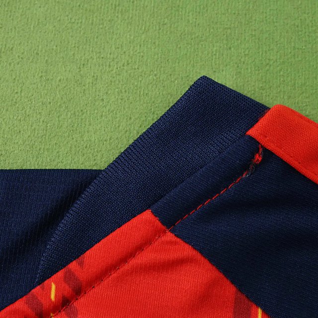 2026 Spain Women Fan Version Crop Jersey: seller detail photo 4