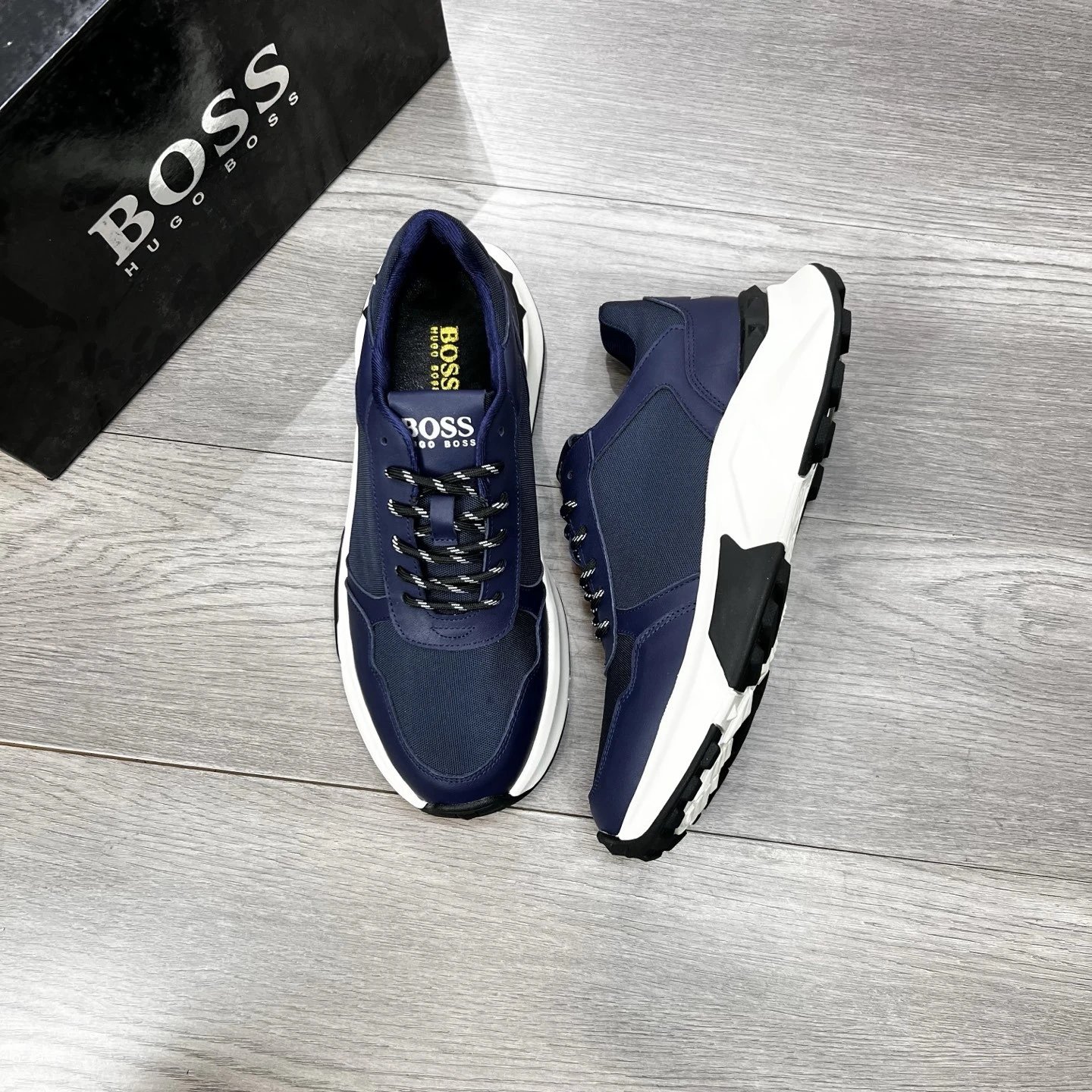 Hugo Boss Logo Print Sneakers Gray - 6