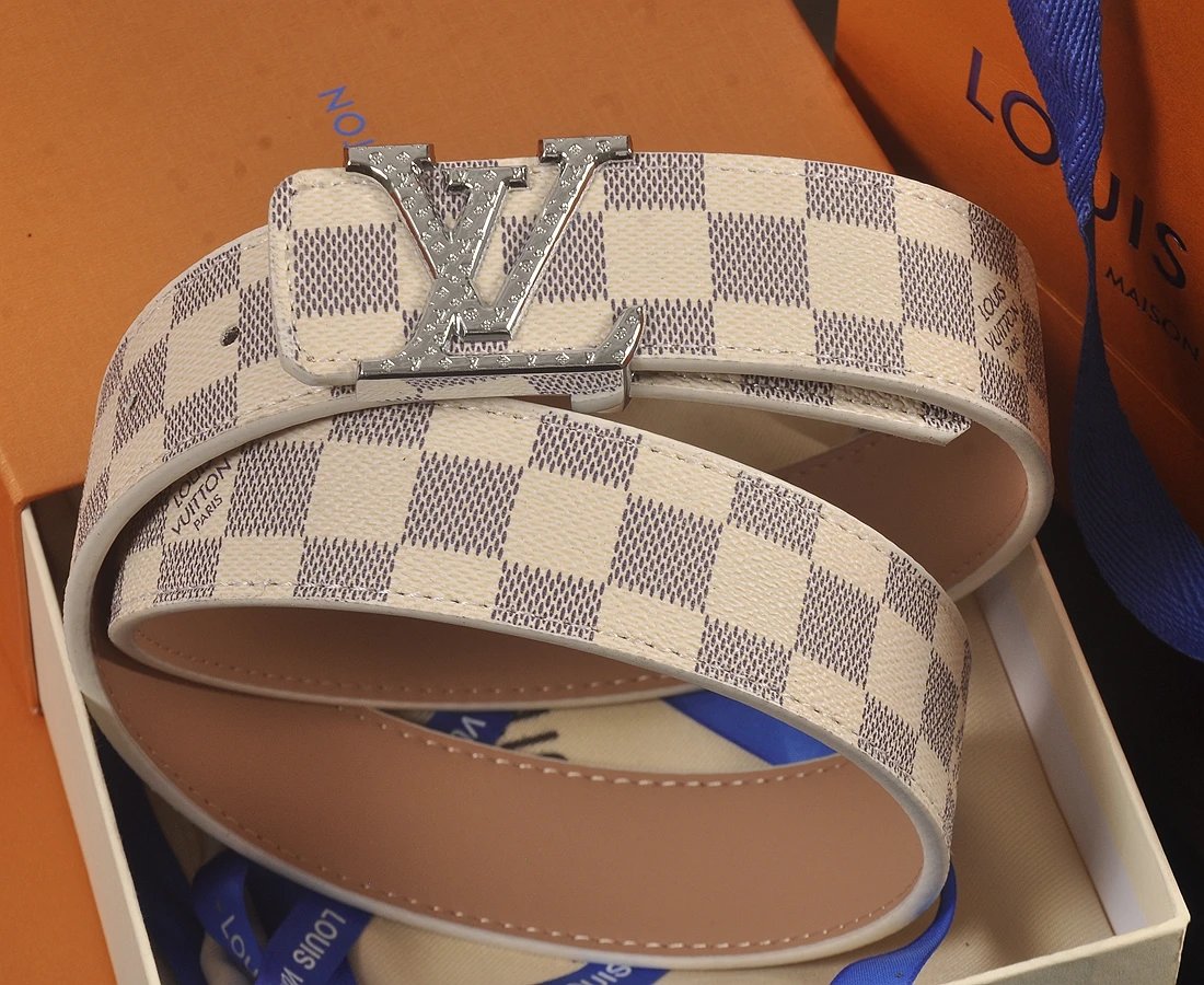 Chanel CC Pearl Buckle Leather Belt Pink