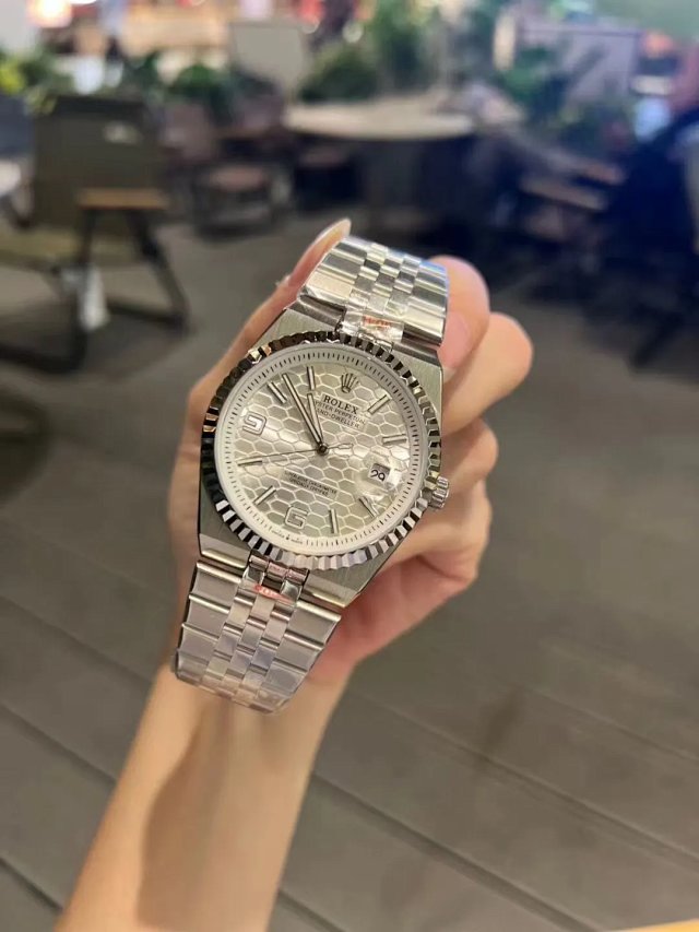 Rolex Watch: seller detail photo 7