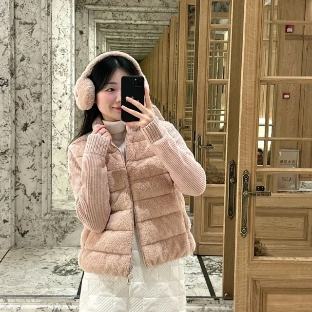 Unbranded Down Jackets Knitted-Sleeve Faux Shearling Puffer Jacket product detail image 5