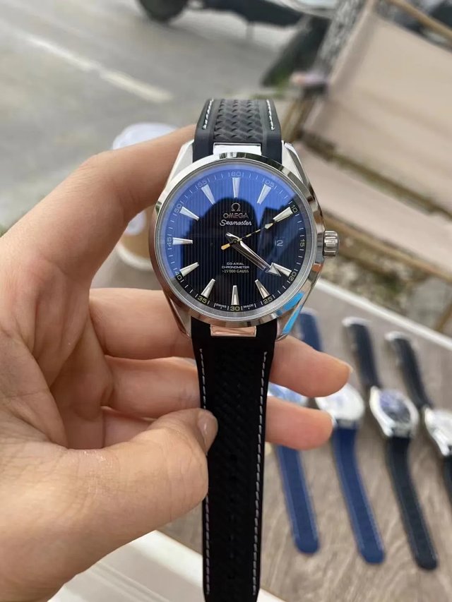 Omega Watch: seller detail photo 11