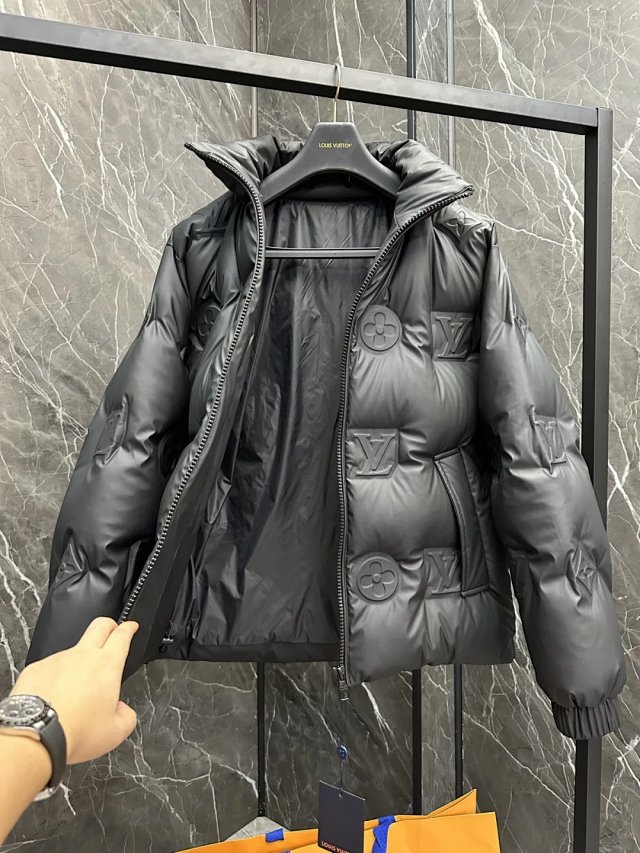 Louis Vuitton Down jacket: seller detail photo 3