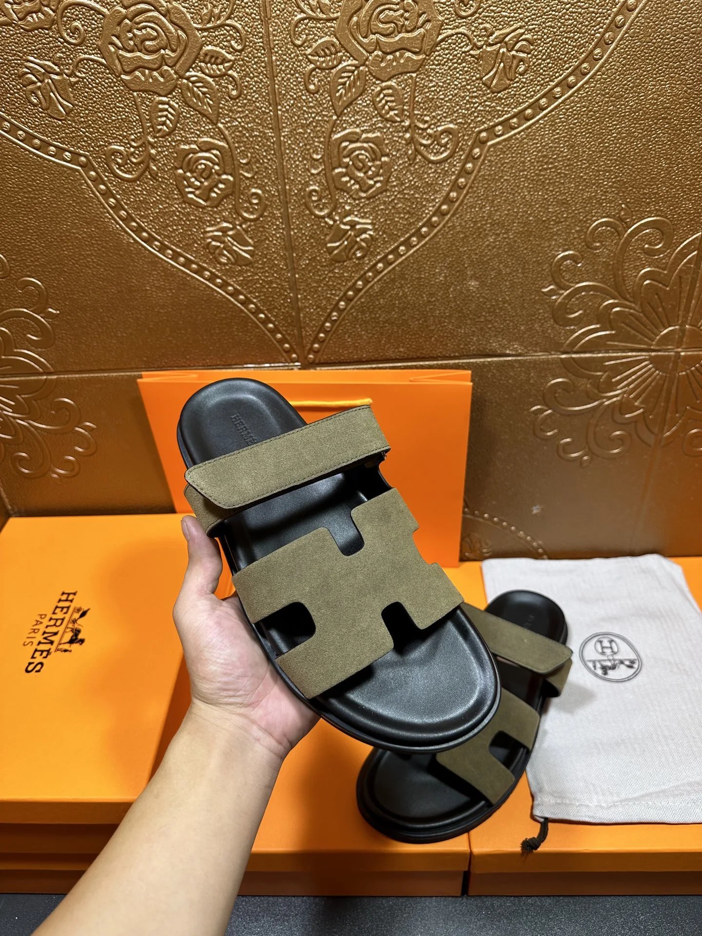 Hermès Oran Sandals Tan Suede and Black Rubber Slippers - 4