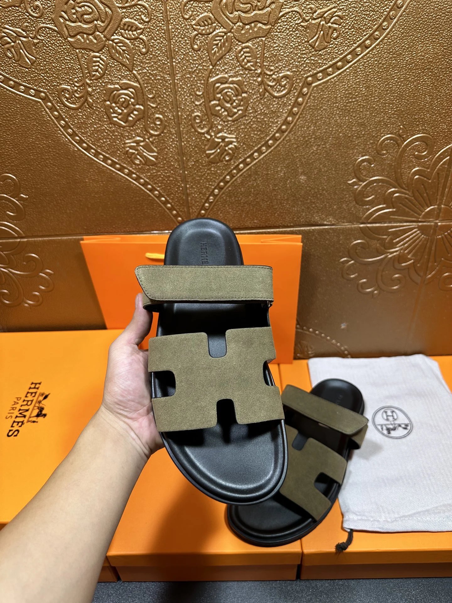 Hermès Oran Sandals Tan Suede and Black Rubber Slippers - 6