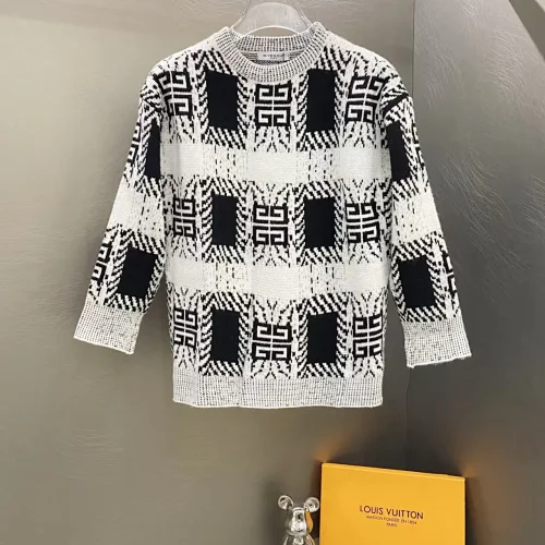 Givenchy Sweater-636