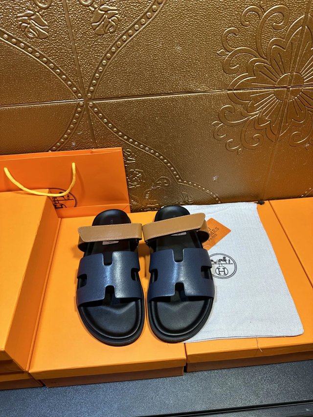 Fendi: seller detail photo 9
