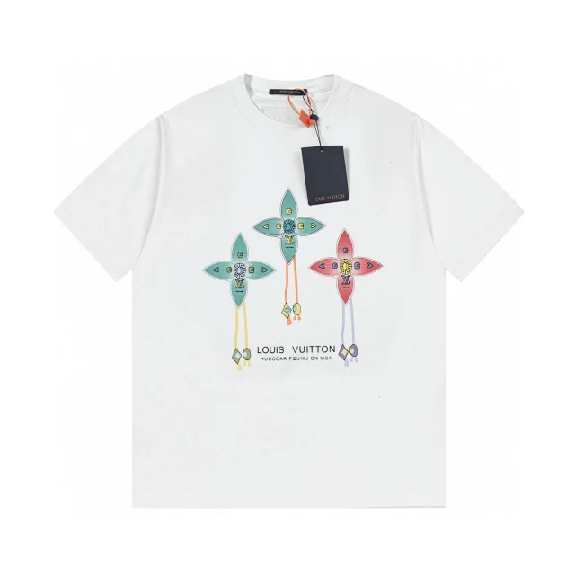 Louis Vuitton T-Shirts LV Graphic Print product detail image 6