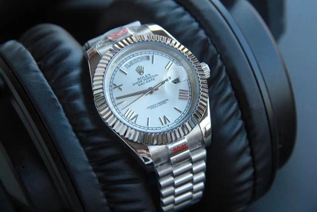 Rolex Watch: seller detail photo 12