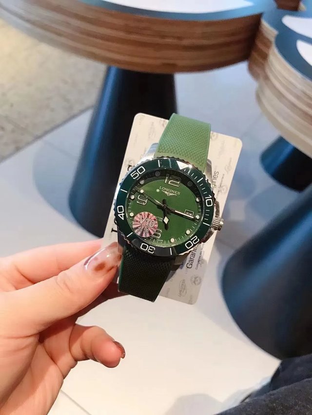 Longines Watch: seller detail photo 13