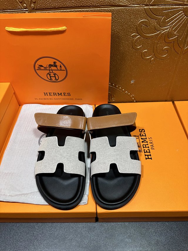 Fendi: seller detail photo 2