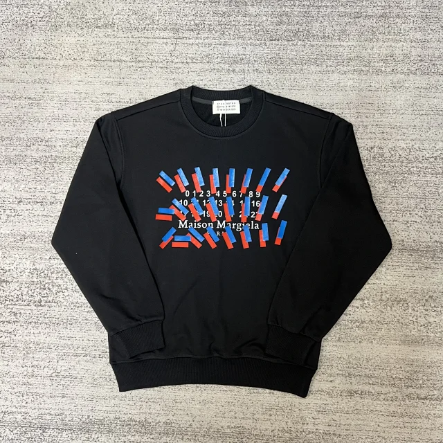 Maison Margiela Hoodies & Sweatshirts Crewneck sweatshirt with numeric graphic print product detail image 3