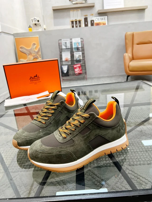 Hermès Sneakers Suede and mesh lace-up with lug soles product detail image 2