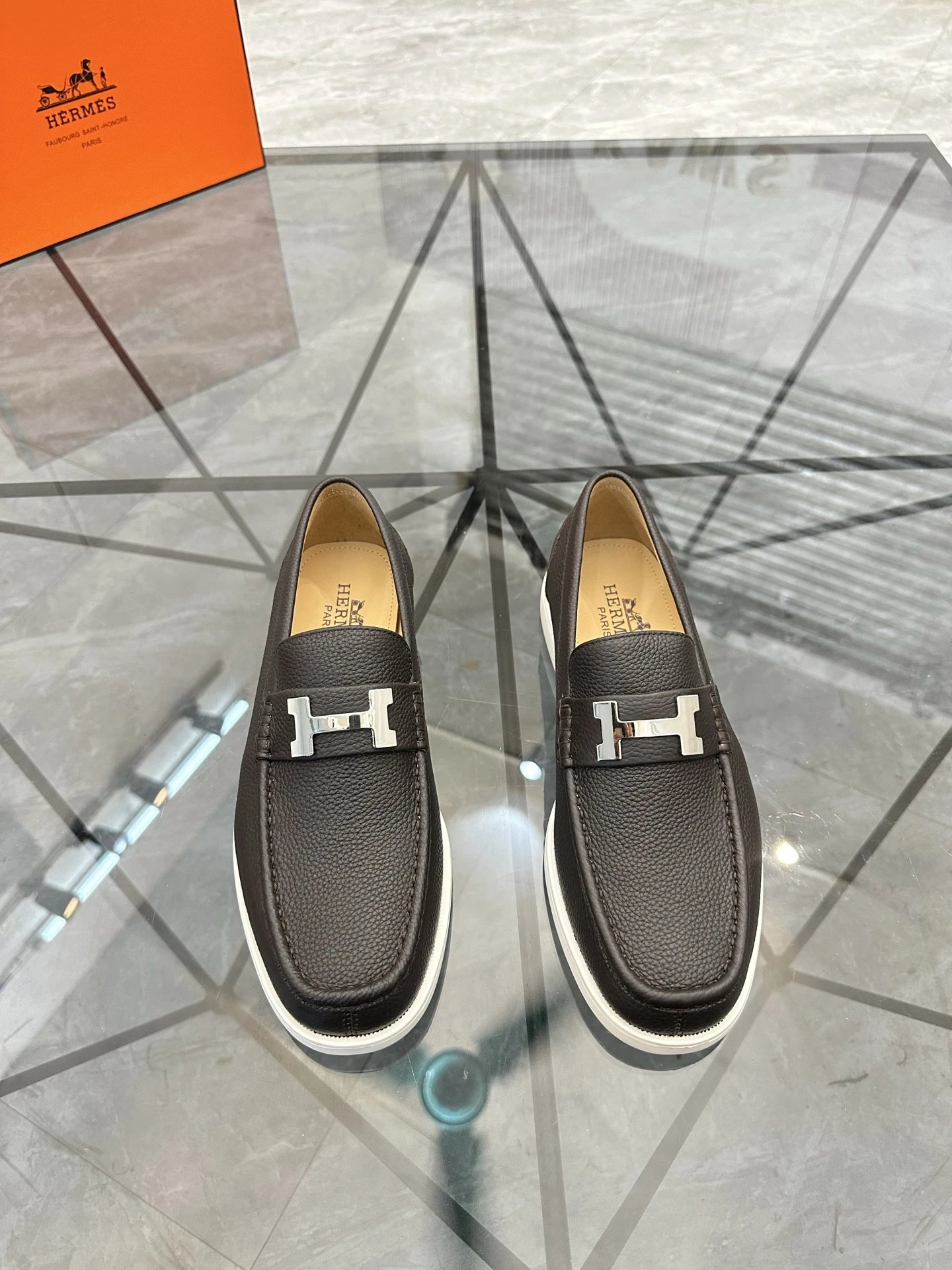 Hermes Loafers 6+ colorways [Premium Quality] foto 2