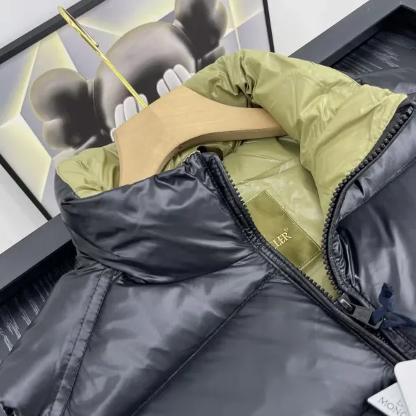 Moncler Down Vest Navy with Olive Green Lining Outerwear.vest - 2