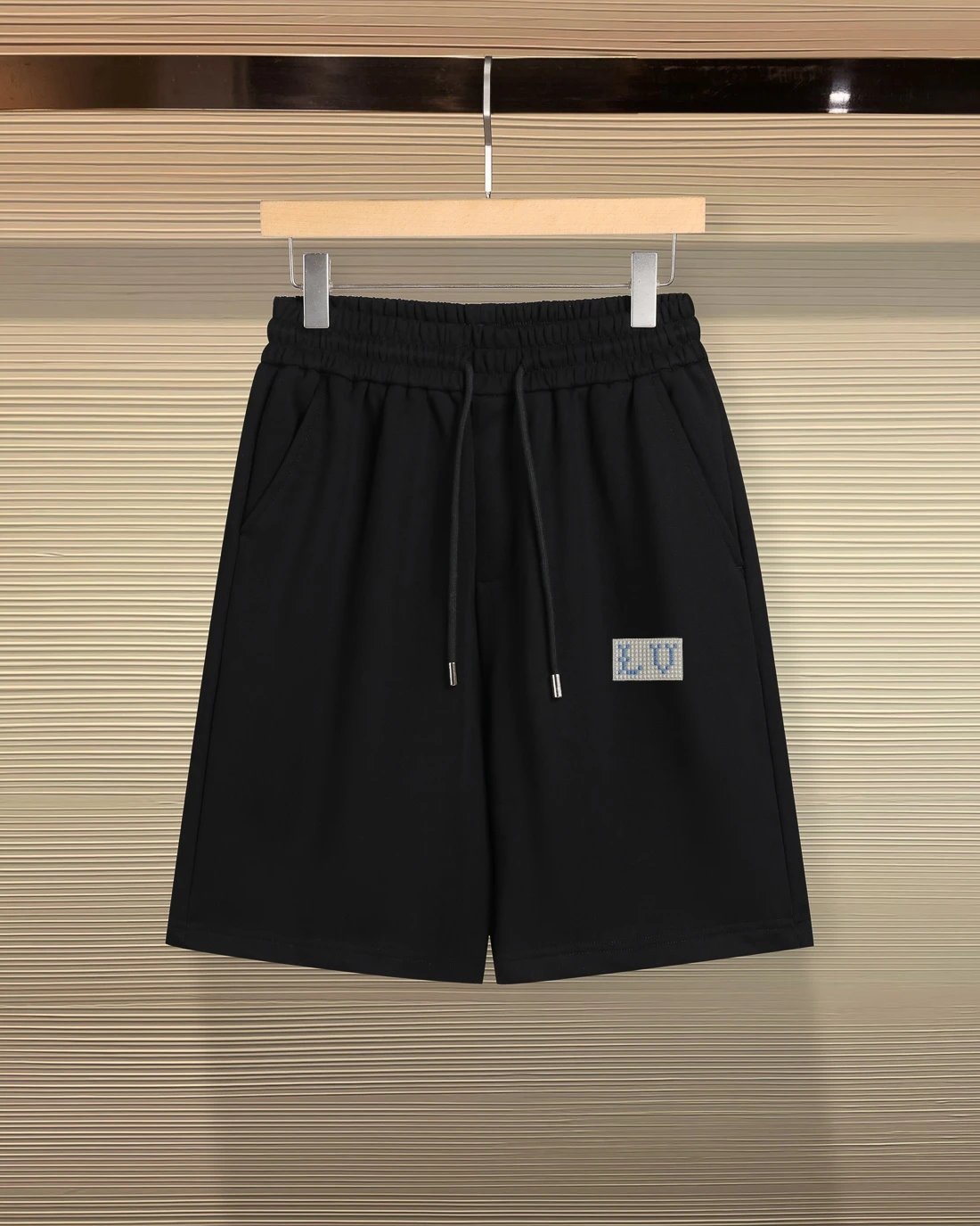 Louis Vuitton Shorts Drawstring Logo — 7