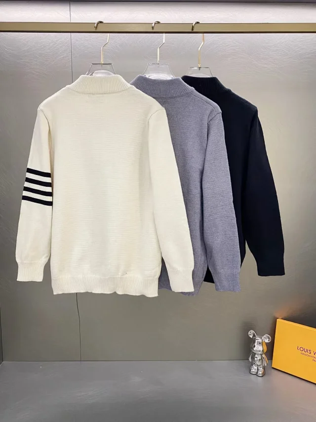 Unbranded Knitwear DX 219-1 Full-Zip Mock-Neck Striped-Sleeve Cardigan product detail image 3