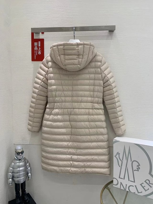 Moncler Down jacket: seller detail photo 13