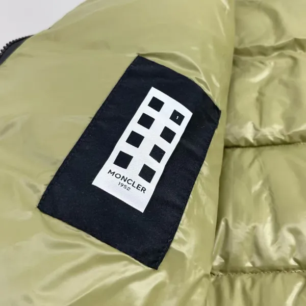 Moncler Down Vest Navy with Olive Green Lining Outerwear.vest - 7