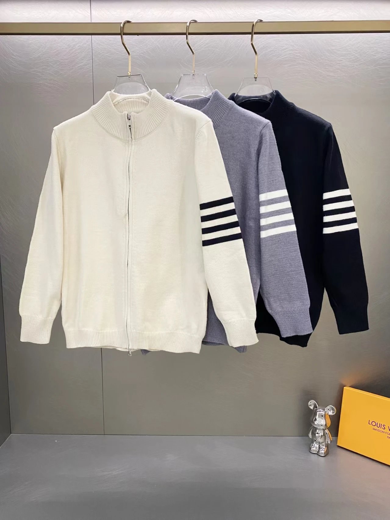 Thom Browne 4-Bar Stripe Zip-U