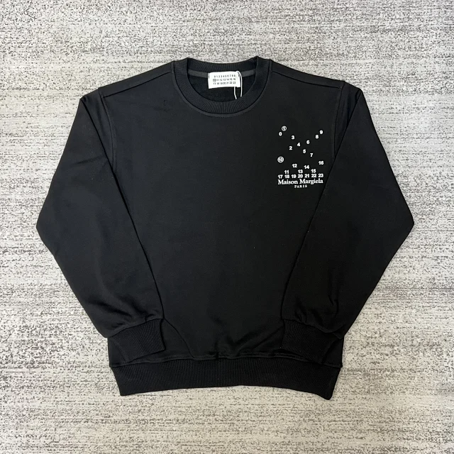 Maison Margiela Hoodies & Sweatshirts Crewneck Logo Print Sweatshirt product detail image 19