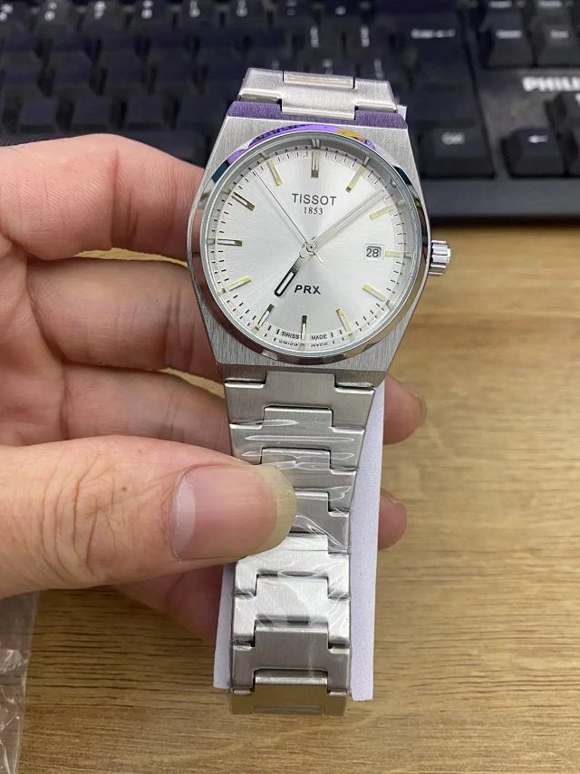 Tissot Watch: seller detail photo 14
