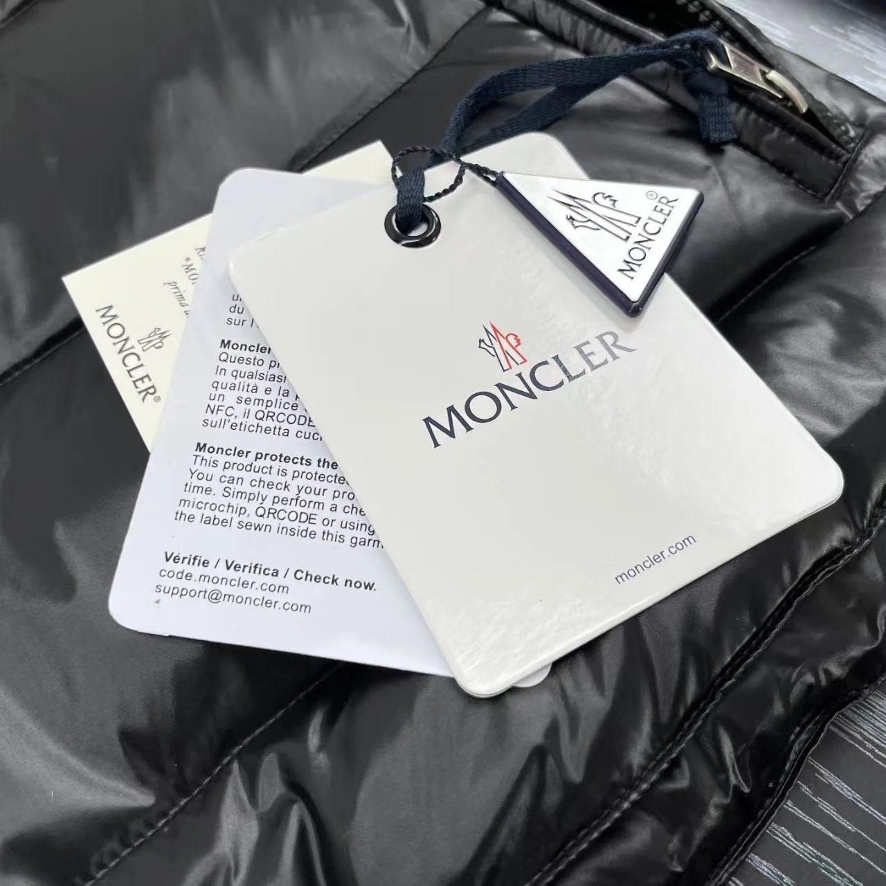 Moncler Maya Vest Black Down Vest Outerwear.vest - 6