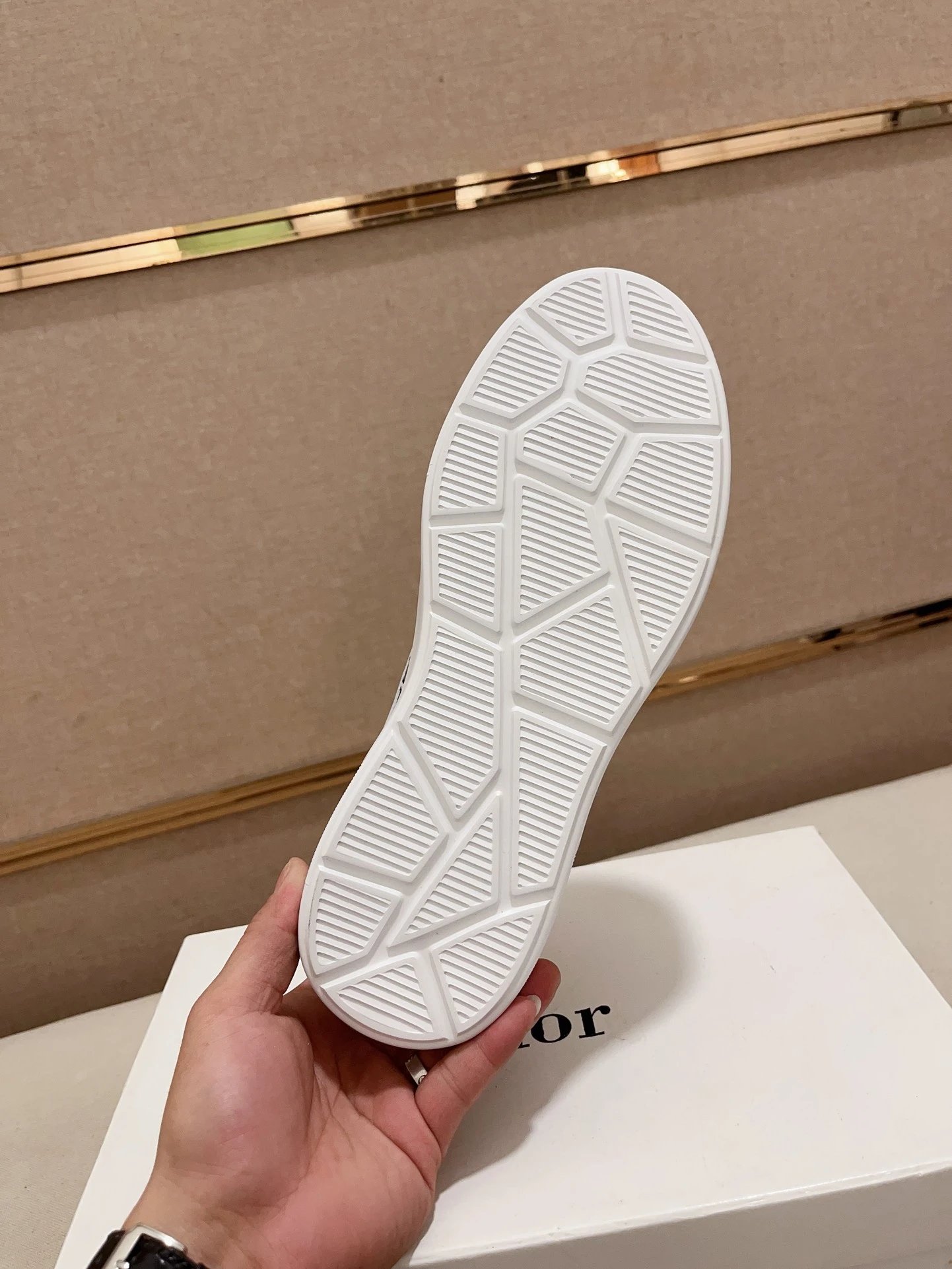 Dior B23 Oblique Print White Chunky Sneakers - 11