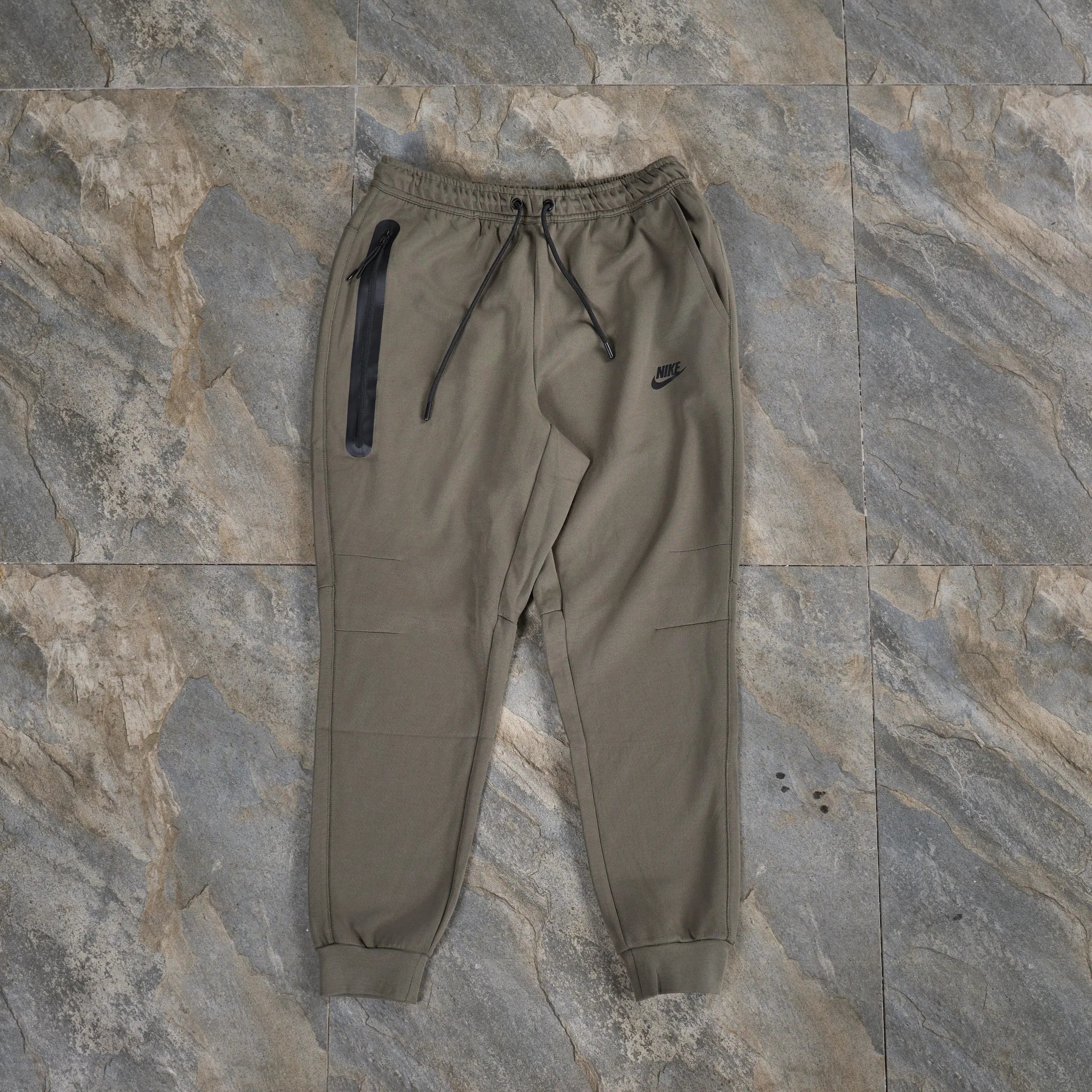 Military green pants