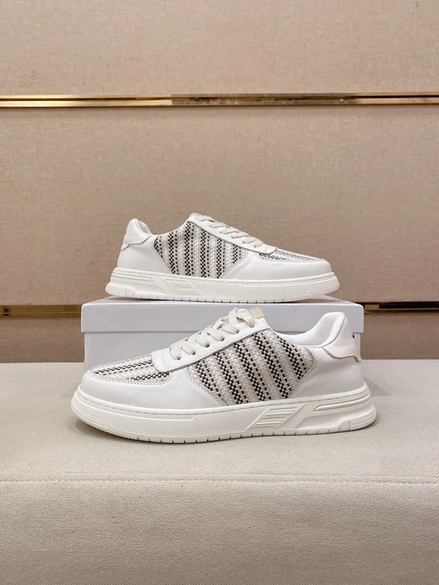 Dior Sneakers Monogram Canvas product detail image 2