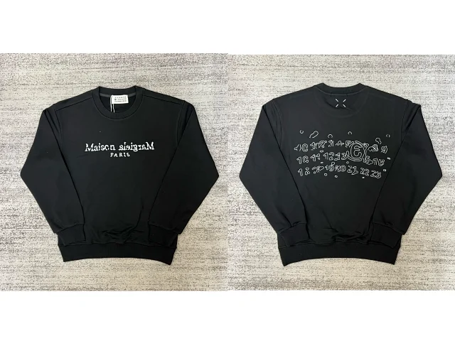 Maison Margiela Hoodies & Sweatshirts Graphic Logo Crewneck Sweatshirt product detail image 20