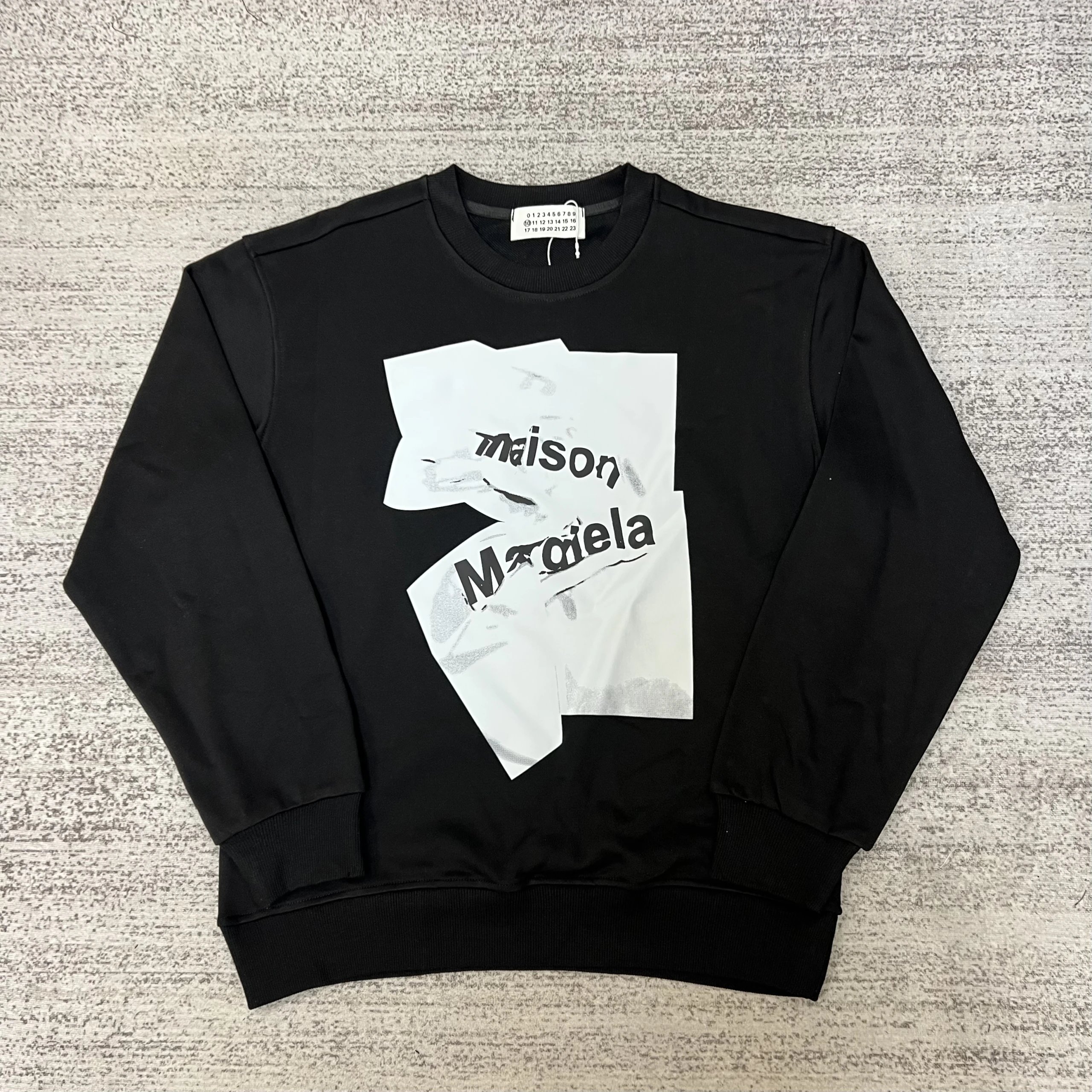***39】Unisex Loose Fit Pullover Hoodie with Letter Print***