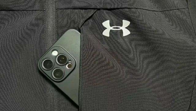 Under Armour Jackets Hooded Full-Zip Jacket product detail image 15