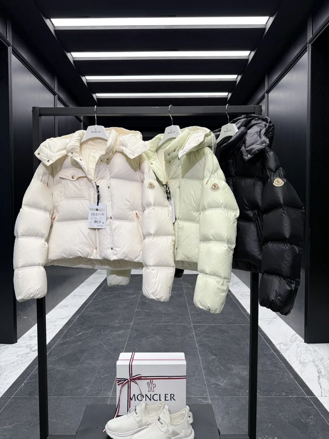 Moncler Chaqueta de Plumas 610